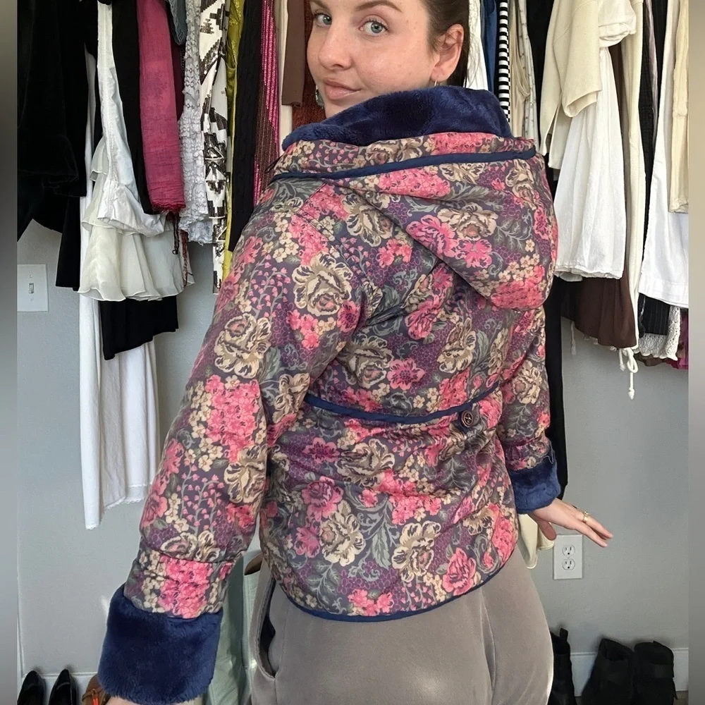 Vintage 90s French Toast floral puffer jacket